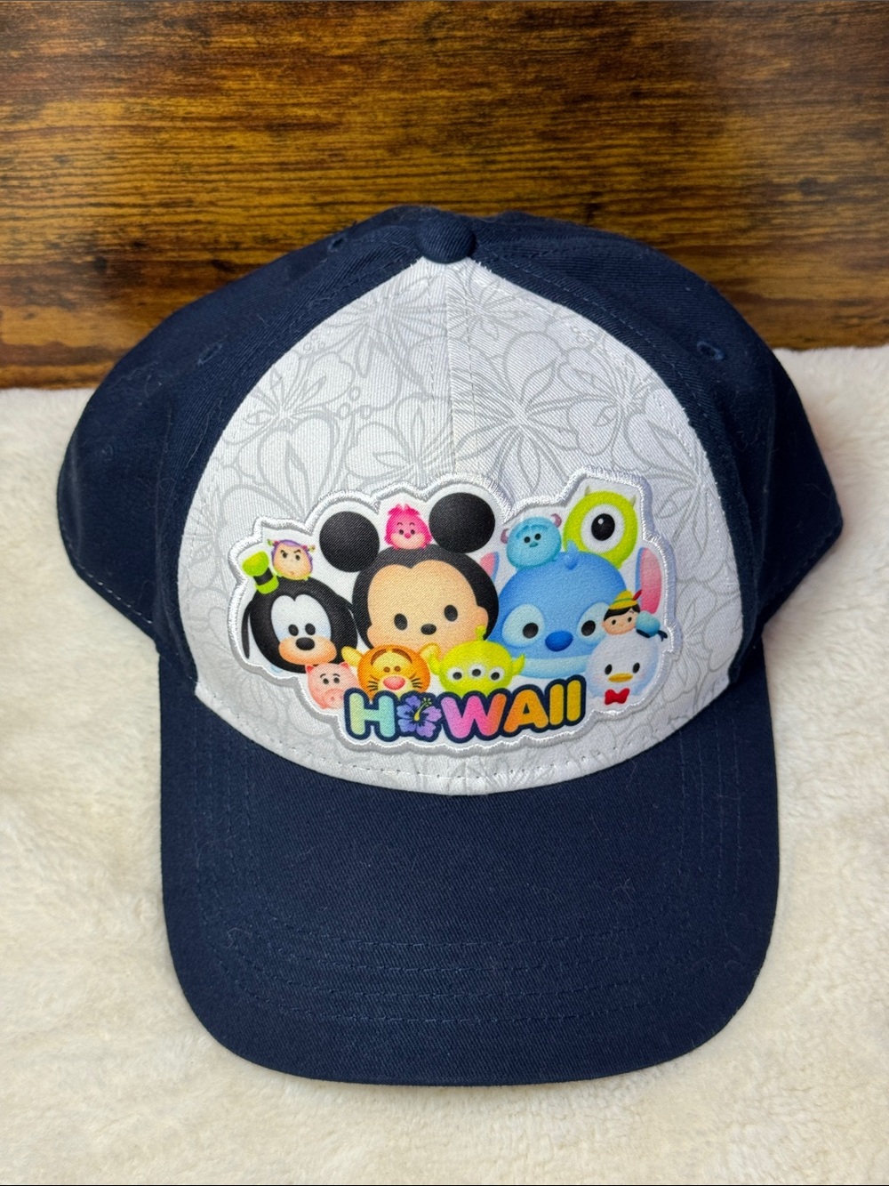 Disney Hawaii Tsum Tsum Hat NWOT